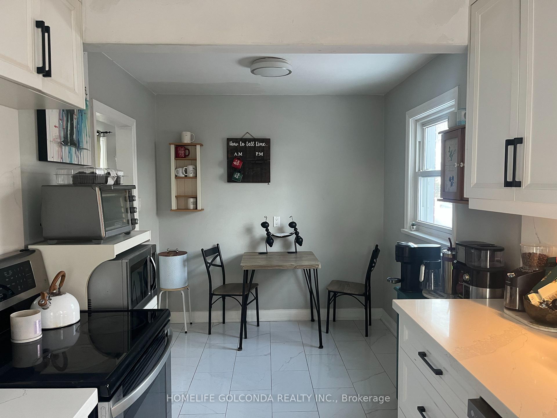 Photo 8 of 55 Nelson Street, Barrie, Codrington — HOMEH