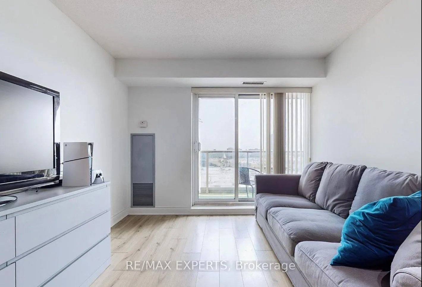 Photo 6 of Unit 1012, 7 North Park Road, Vaughan, Beverley Glen — HOMEH