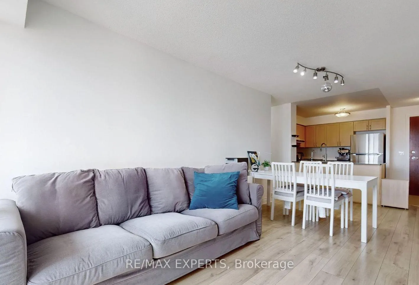 Photo 7 of Unit 1012, 7 North Park Road, Vaughan, Beverley Glen — HOMEH