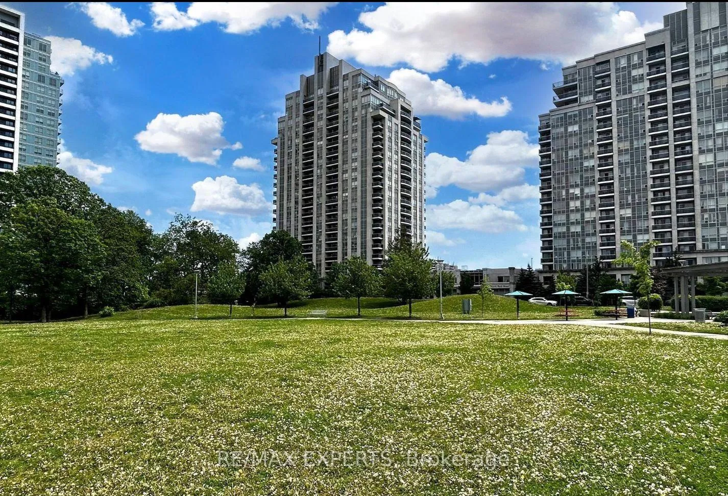 Photo 22 of Unit 1012, 7 North Park Road, Vaughan, Beverley Glen — HOMEH