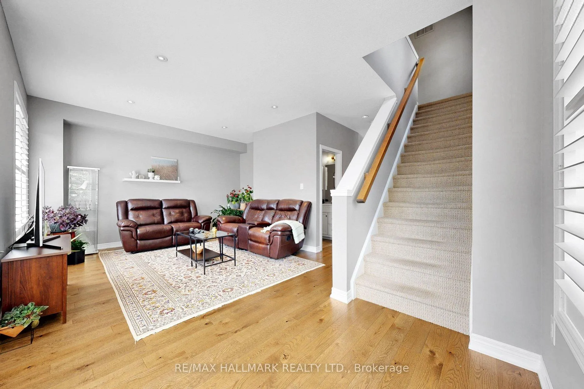 Photo 17 of Unit 14, 215 Dundas Street E, Hamilton, Waterdown — HOMEH