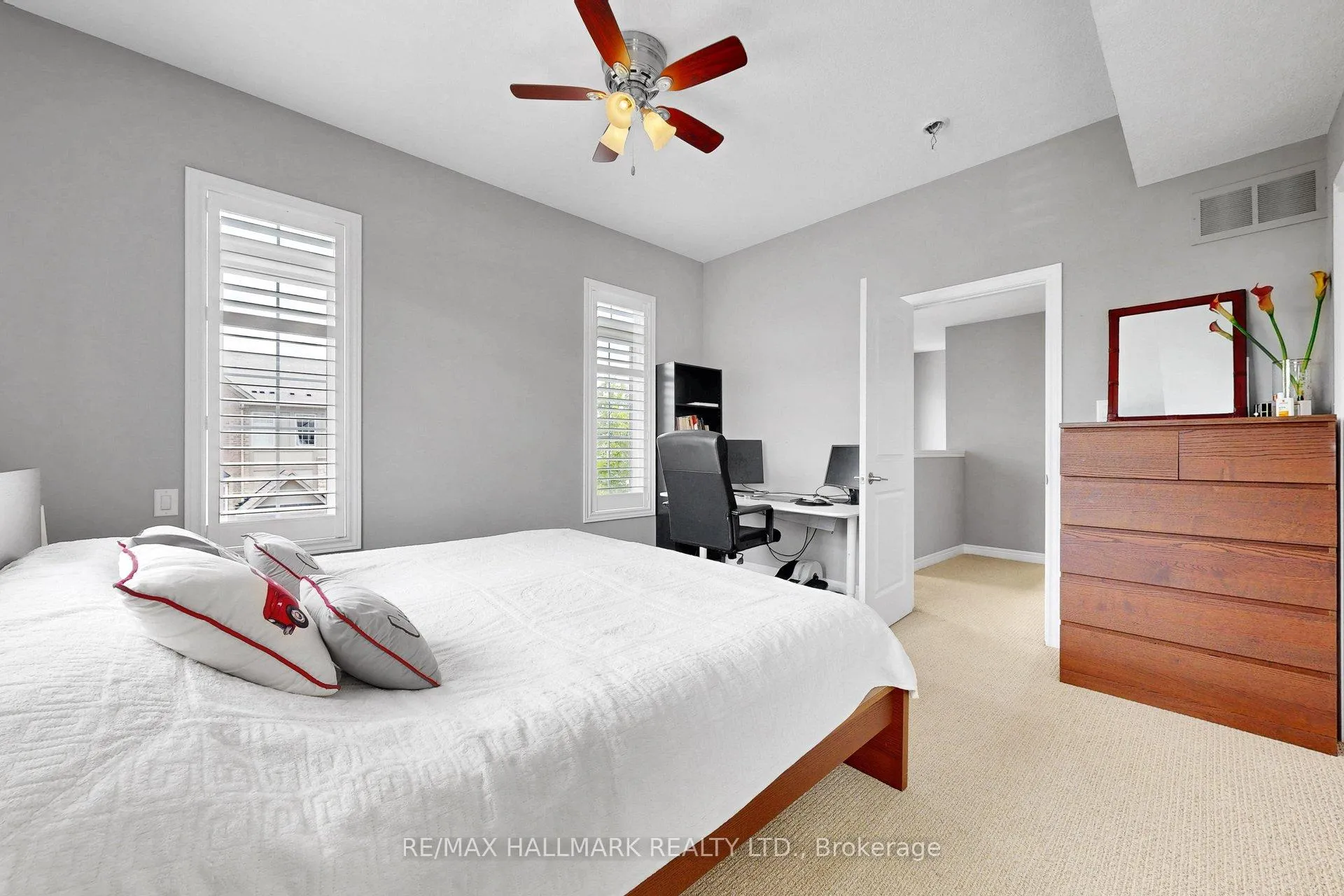 Photo 20 of Unit 14, 215 Dundas Street E, Hamilton, Waterdown — HOMEH