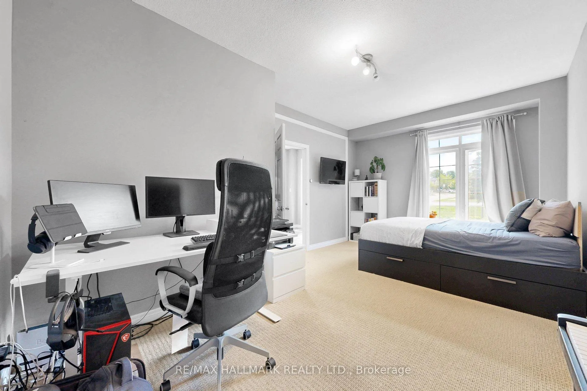 Photo 28 of Unit 14, 215 Dundas Street E, Hamilton, Waterdown — HOMEH