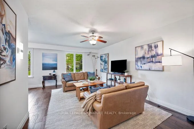 Photo 9 of 646 Blue Forest Hill, Burlington, Appleby — HOMEH