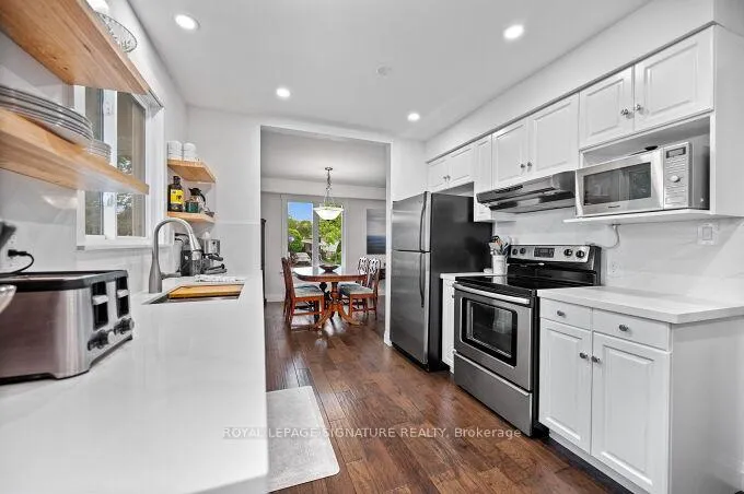 Photo 18 of 646 Blue Forest Hill, Burlington, Appleby — HOMEH