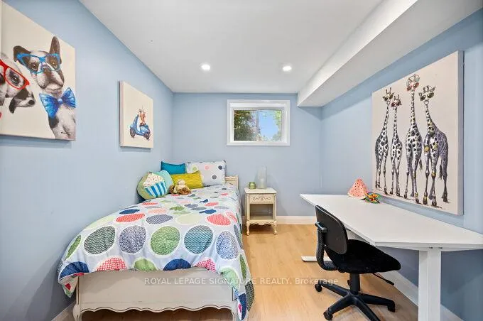 Photo 36 of 646 Blue Forest Hill, Burlington, Appleby — HOMEH