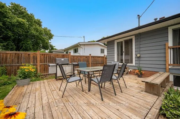 Photo 45 of 646 Blue Forest Hill, Burlington, Appleby — HOMEH