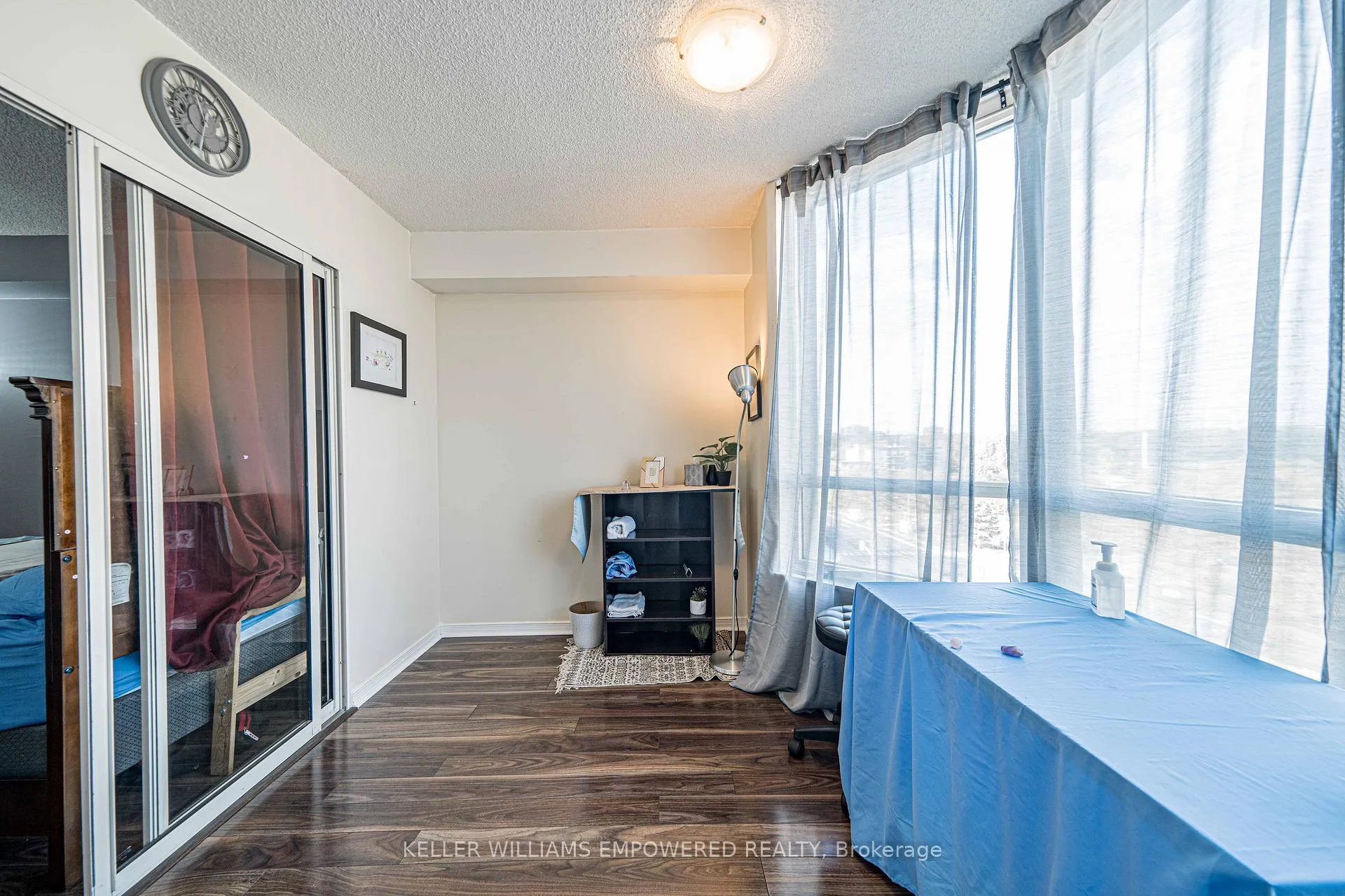 Photo 24 of Unit 806, 309 Major Mackenzie Drive E, Richmond Hill, Harding — HOMEH