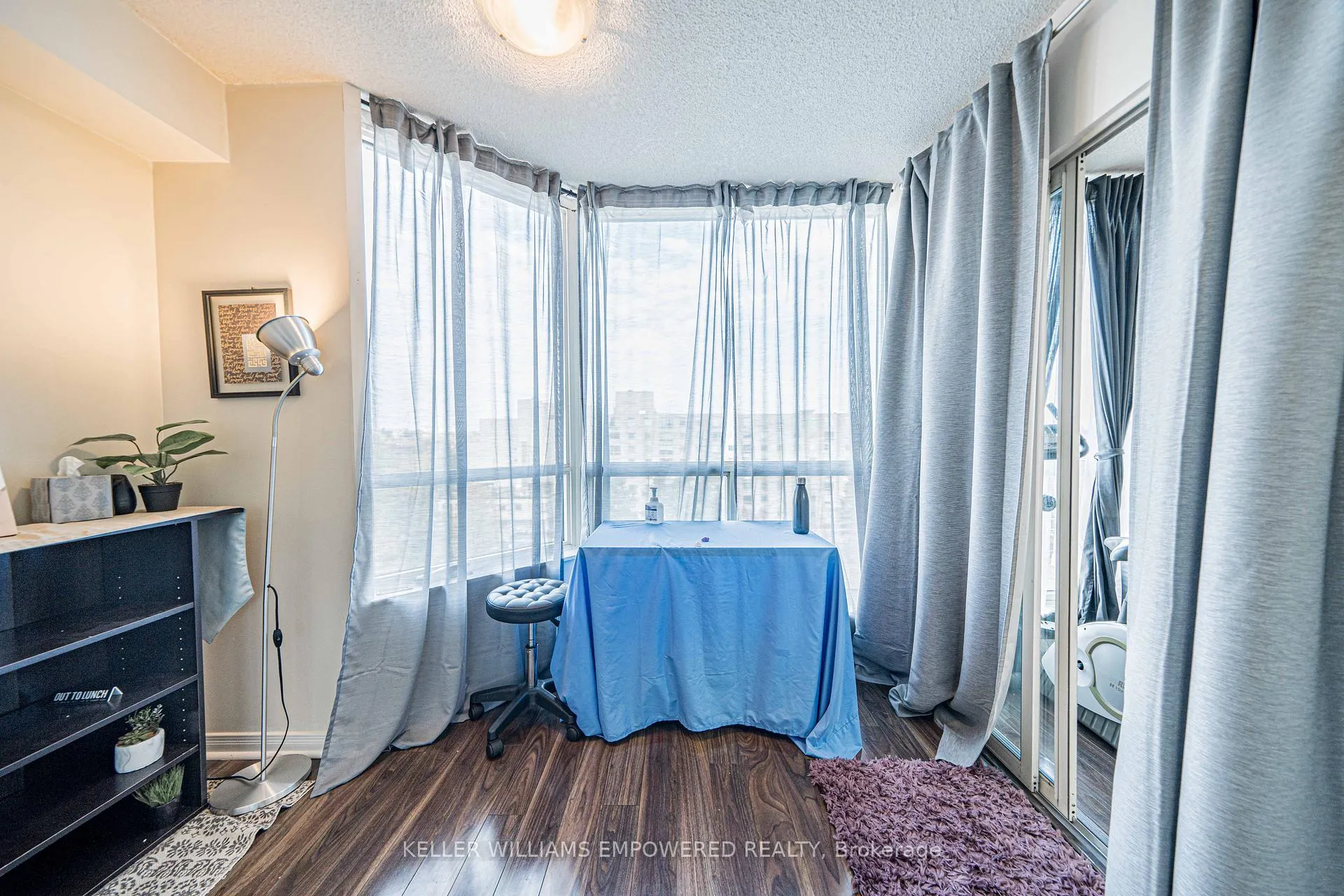 Photo 25 of Unit 806, 309 Major Mackenzie Drive E, Richmond Hill, Harding — HOMEH