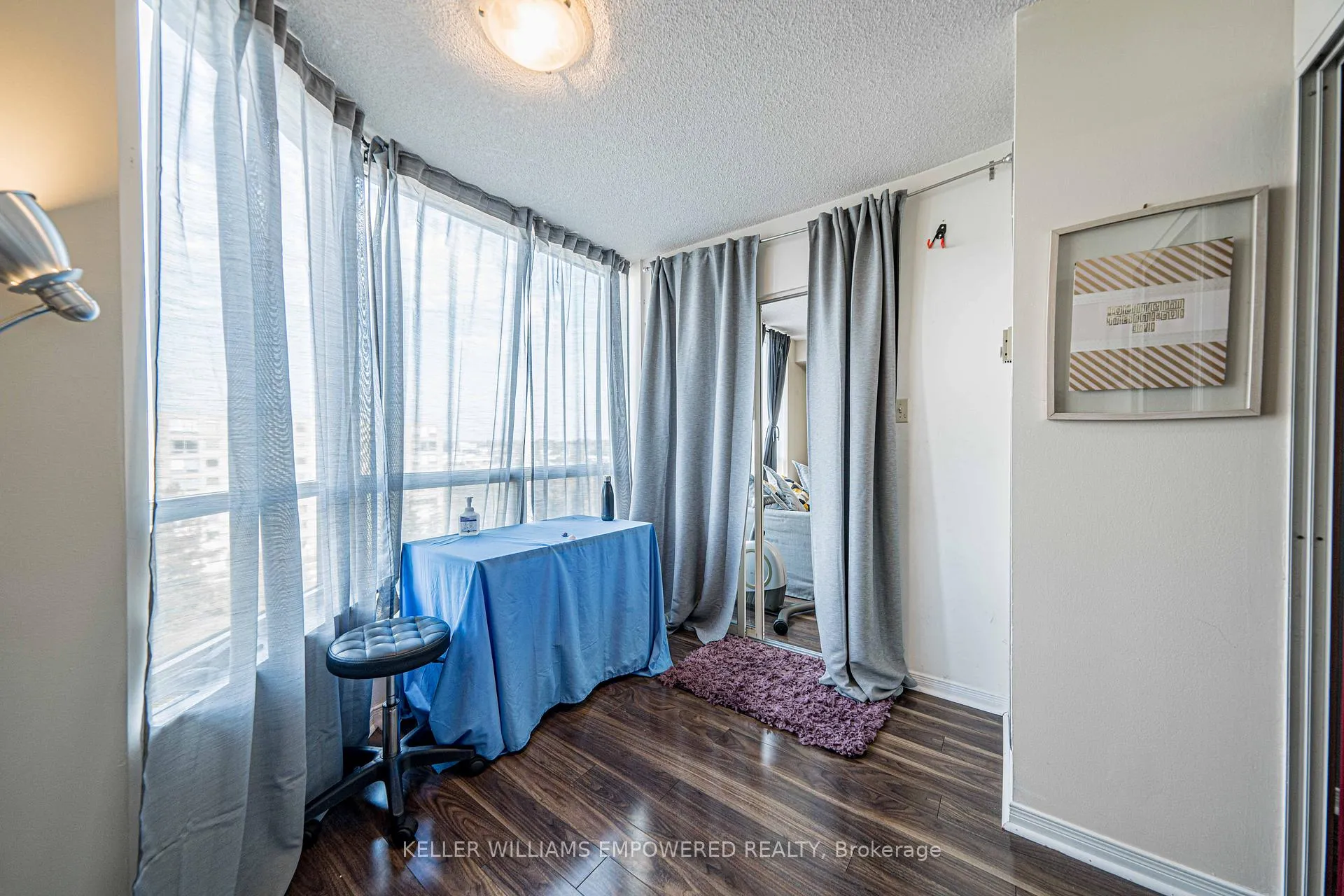 Photo 26 of Unit 806, 309 Major Mackenzie Drive E, Richmond Hill, Harding — HOMEH