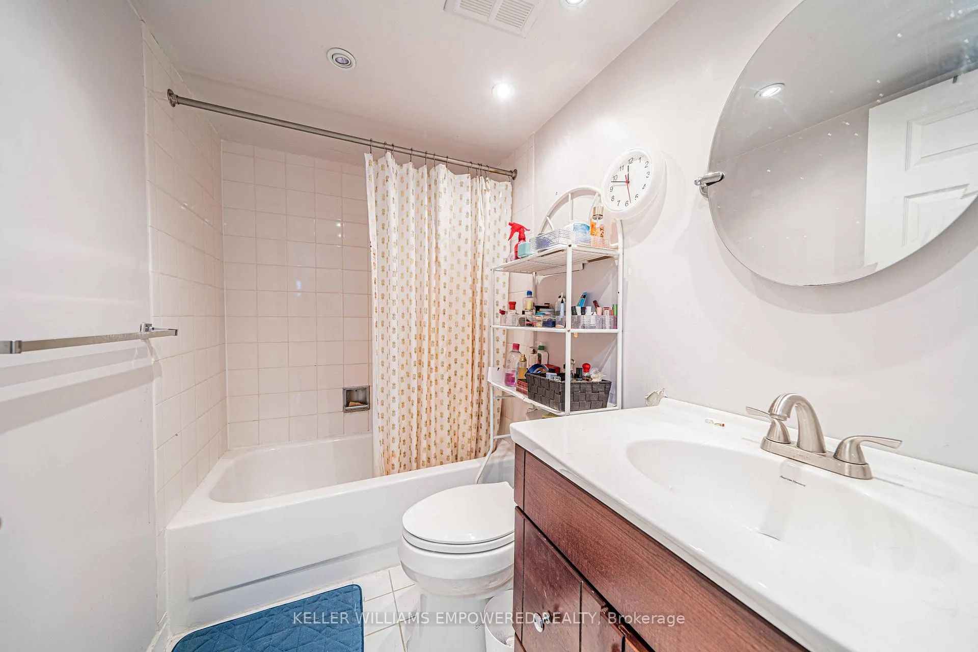 Photo 31 of Unit 806, 309 Major Mackenzie Drive E, Richmond Hill, Harding — HOMEH