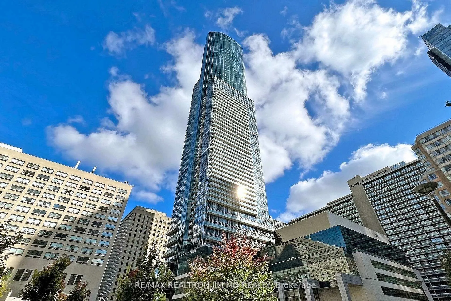 Photo 1 of Unit 2508, 386 Yonge Street, Toronto, Bay Street Corridor — HOMEH