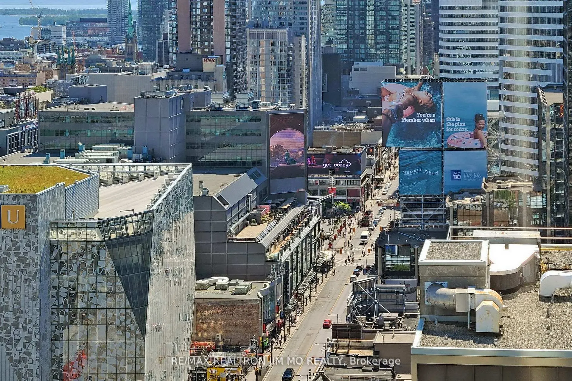 Photo 33 of Unit 2508, 386 Yonge Street, Toronto, Bay Street Corridor — HOMEH