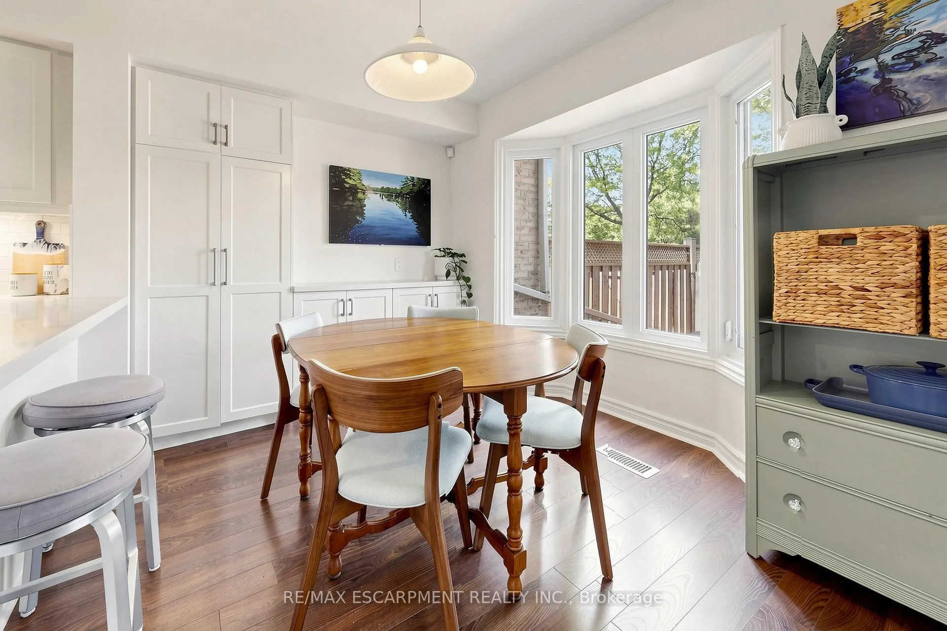 Photo 14 of Unit 1, 286 Hamilton Drive, Hamilton, Ancaster — HOMEH