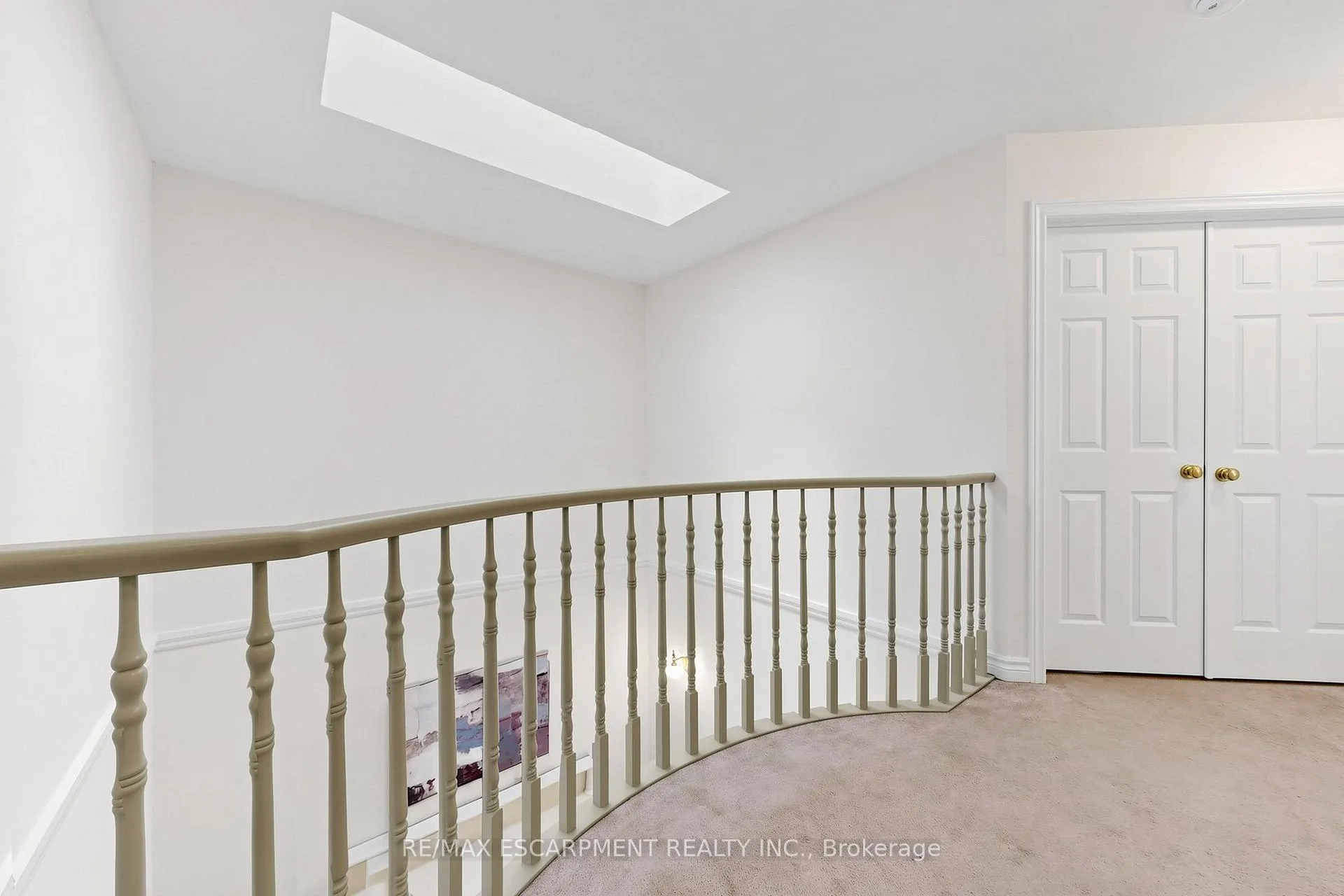 Photo 20 of Unit 1, 286 Hamilton Drive, Hamilton, Ancaster — HOMEH
