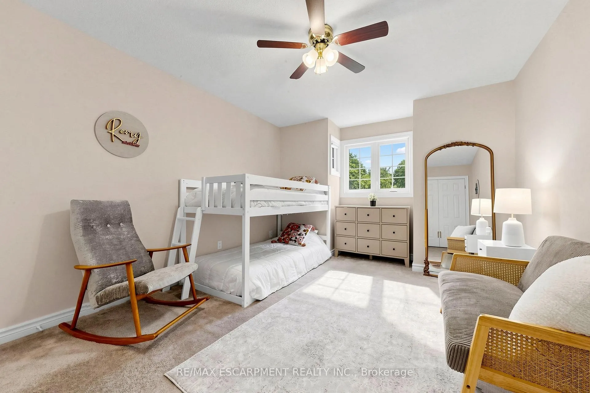 Photo 29 of Unit 1, 286 Hamilton Drive, Hamilton, Ancaster — HOMEH