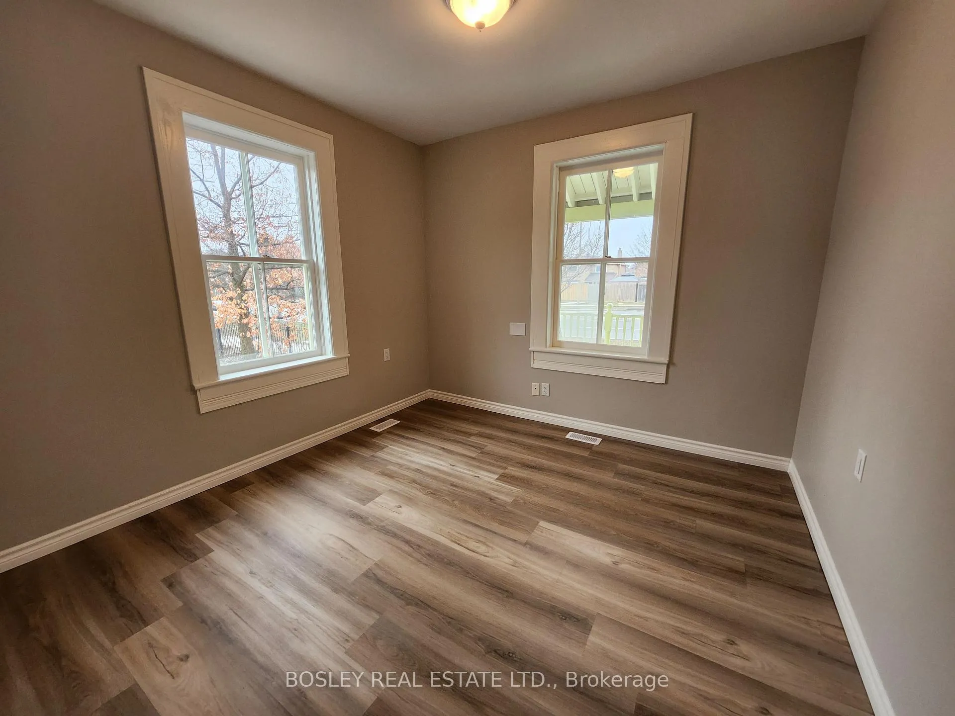 Photo 5 of Unit Wood #Main, 5930 16th Avenue, Markham, Wismer — HOMEH