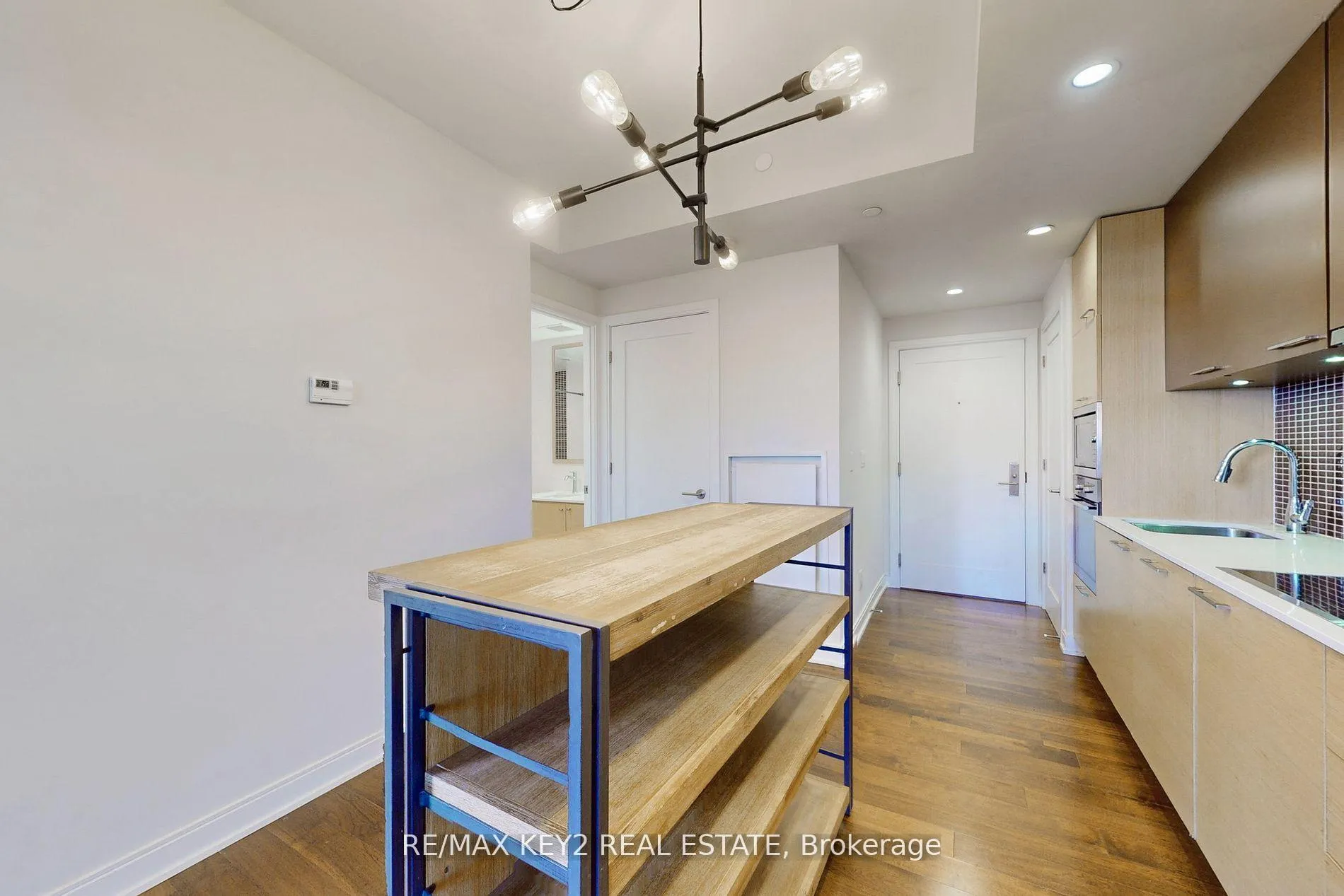 Photo 5 of Unit 616, 55 Front Street E, Toronto, Waterfront Communities — HOMEH