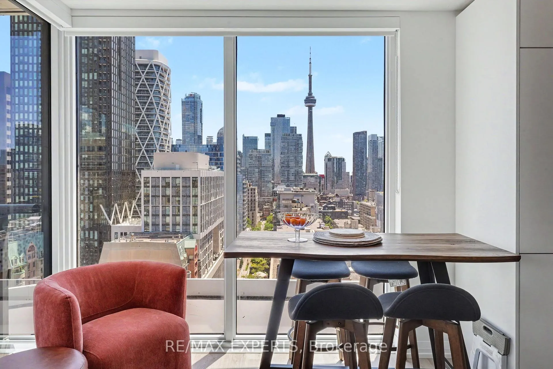 Photo 1 of Unit 1805, 280 Dundas Street, Toronto, Kensington-Chinatown — HOMEH