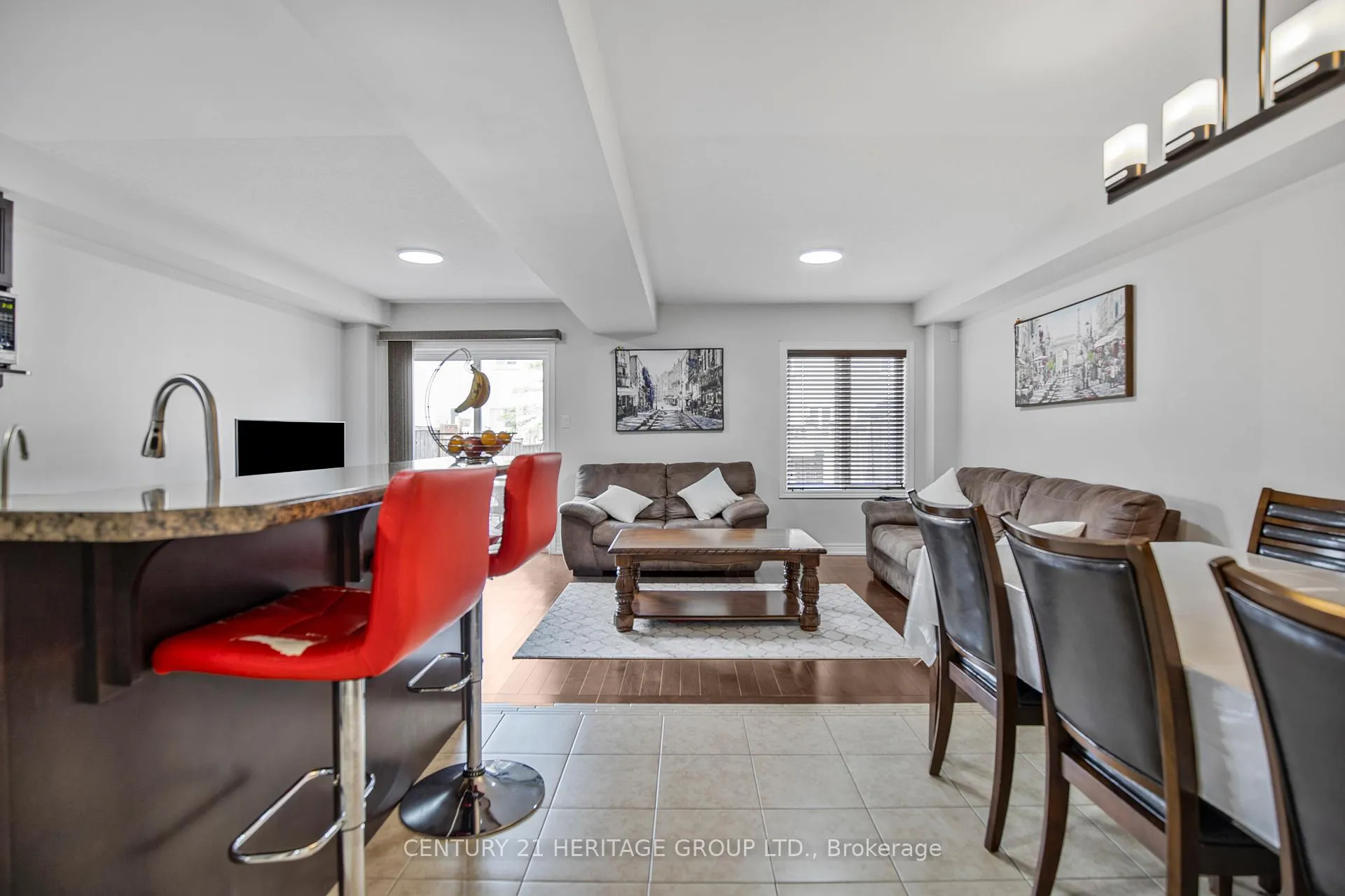 Photo 7 of 71 Waterbridge Street, Hamilton, Stoney Creek — HOMEH
