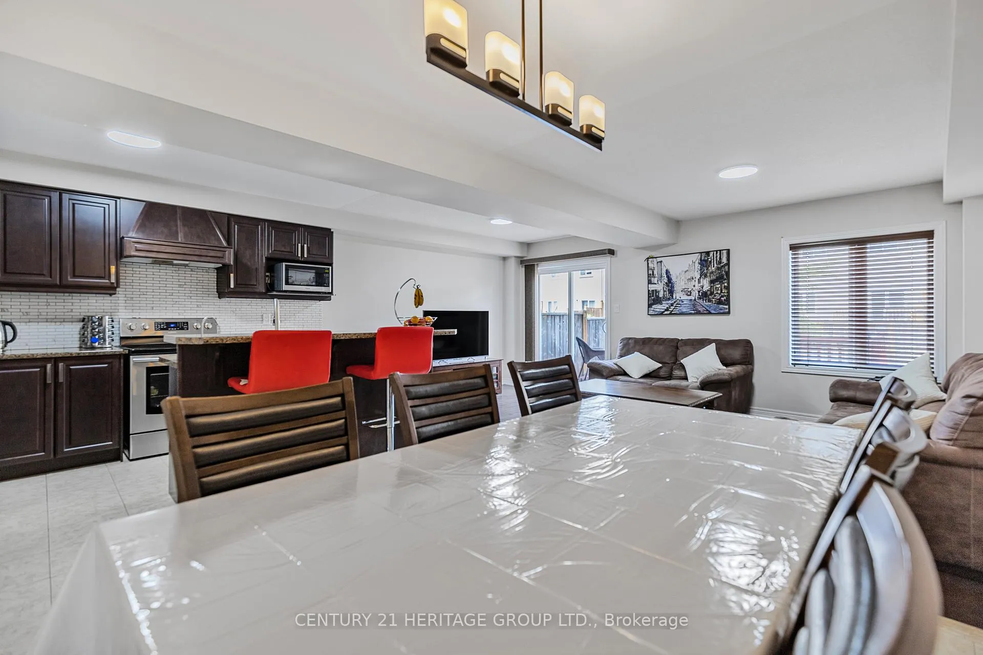 Photo 14 of 71 Waterbridge Street, Hamilton, Stoney Creek — HOMEH