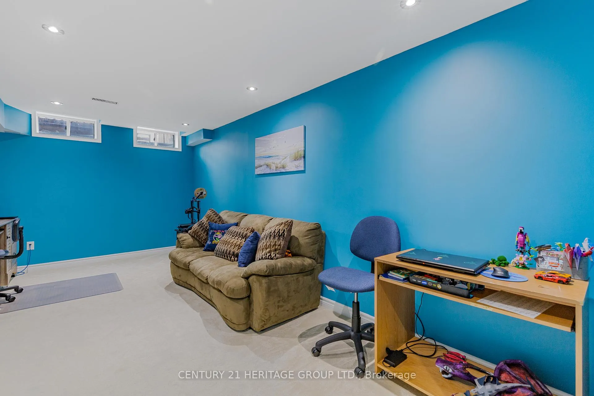 Photo 28 of 71 Waterbridge Street, Hamilton, Stoney Creek — HOMEH
