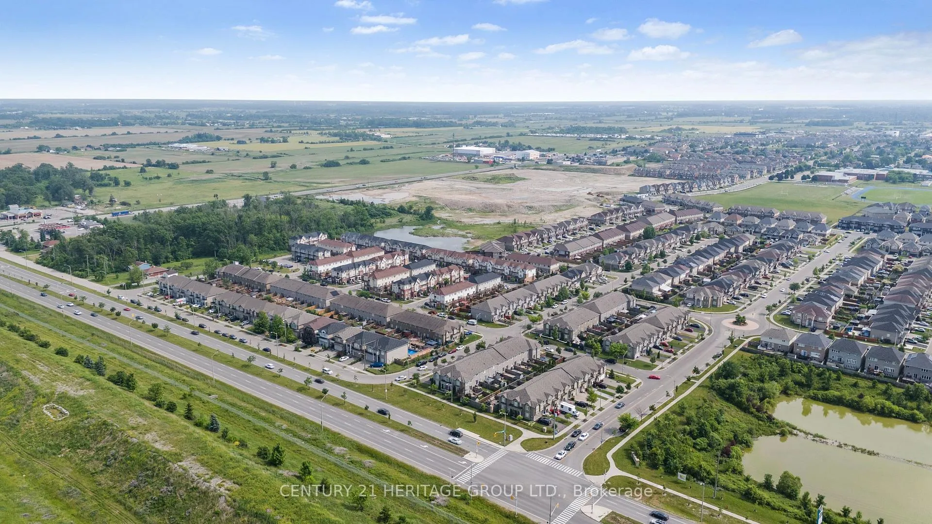 Photo 35 of 71 Waterbridge Street, Hamilton, Stoney Creek — HOMEH