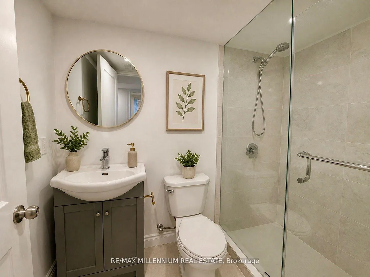 Photo 2 of Unit Lower, 27 Telegraph Drive, Whitby, Williamsburg — HOMEH