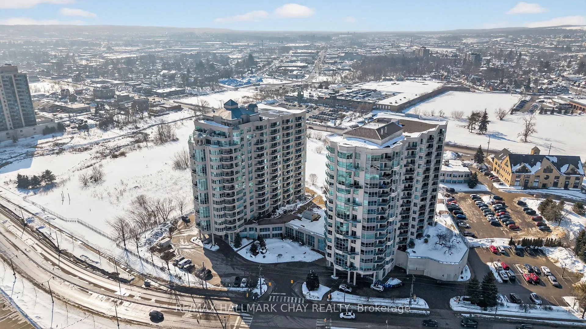 Photo 1 of Unit 1205, 2 Toronto Street, Barrie, City Centre — HOMEH