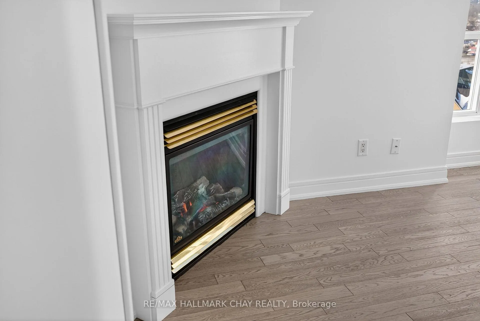 Photo 13 of Unit 1205, 2 Toronto Street, Barrie, City Centre — HOMEH