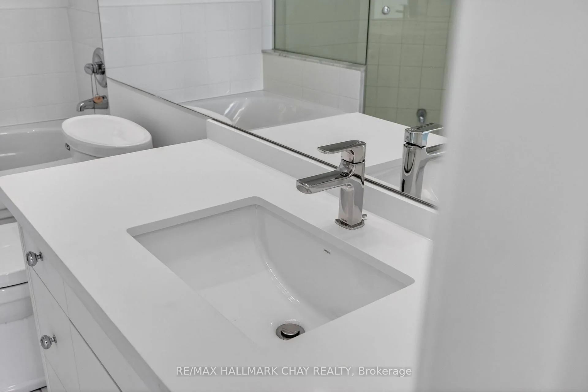 Photo 23 of Unit 1205, 2 Toronto Street, Barrie, City Centre — HOMEH