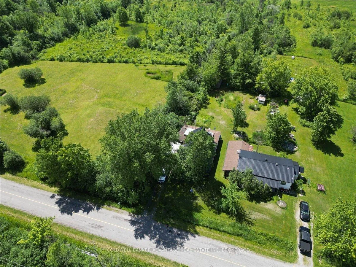 Photo 3 of 505 Netherby Road, Welland, Cooks Mills — HOMEH