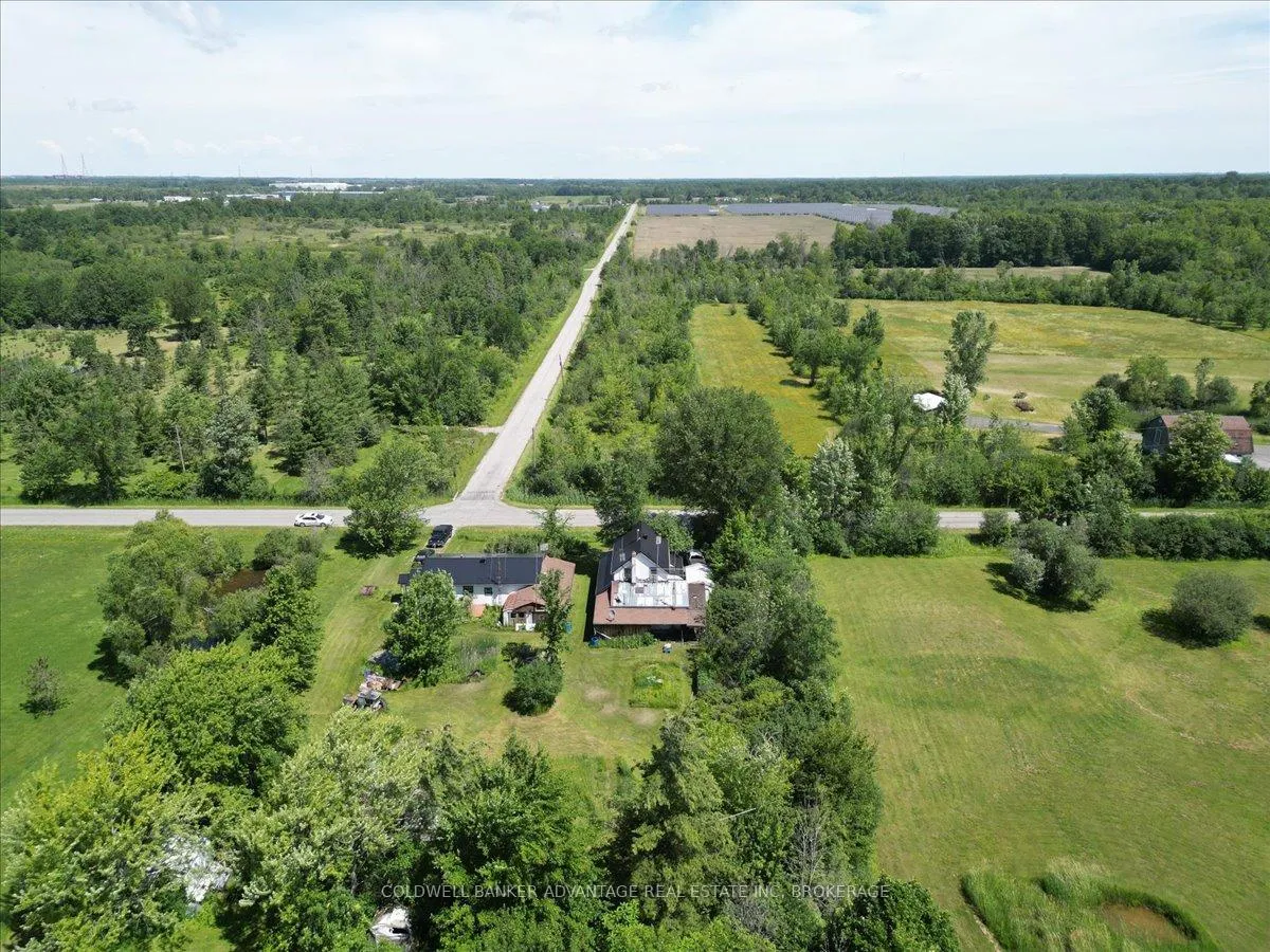 Photo 8 of 505 Netherby Road, Welland, Cooks Mills — HOMEH