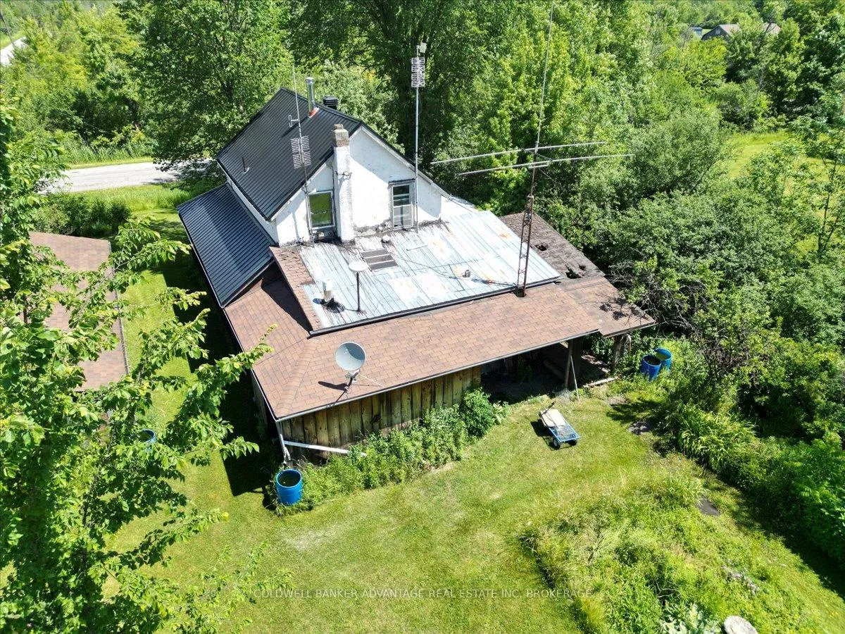 Photo 9 of 505 Netherby Road, Welland, Cooks Mills — HOMEH