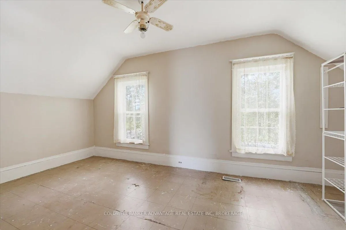 Photo 31 of 505 Netherby Road, Welland, Cooks Mills — HOMEH