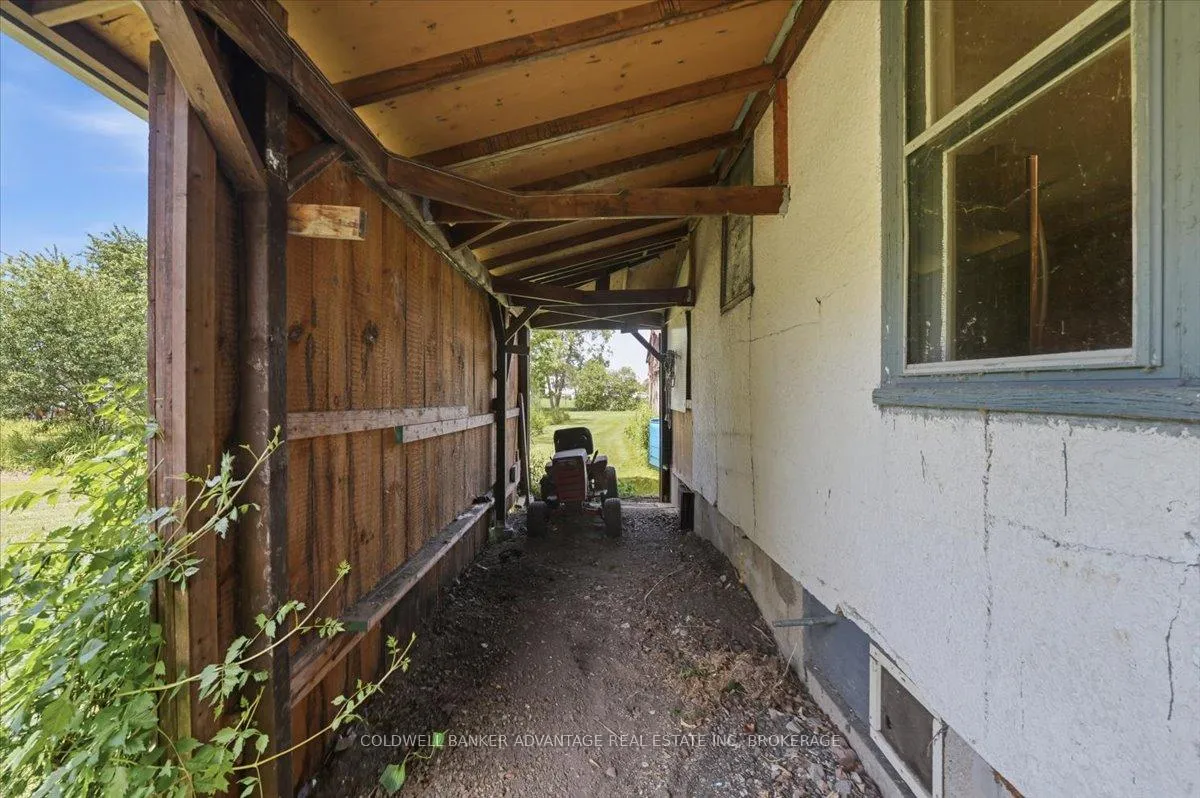 Photo 41 of 505 Netherby Road, Welland, Cooks Mills — HOMEH