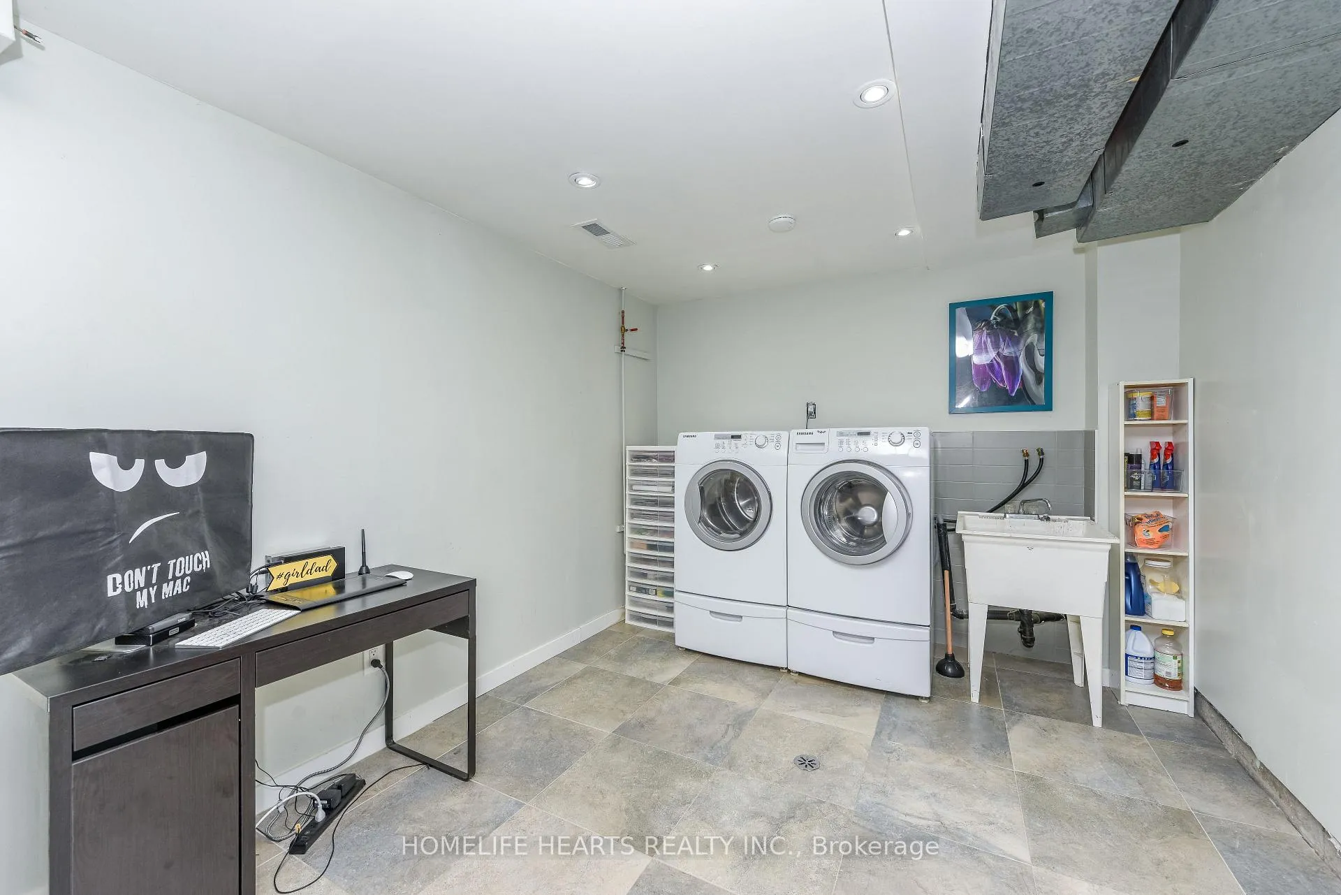 Photo 18 of 52 Primrose Crescent, Brampton, Heart Lake West — HOMEH