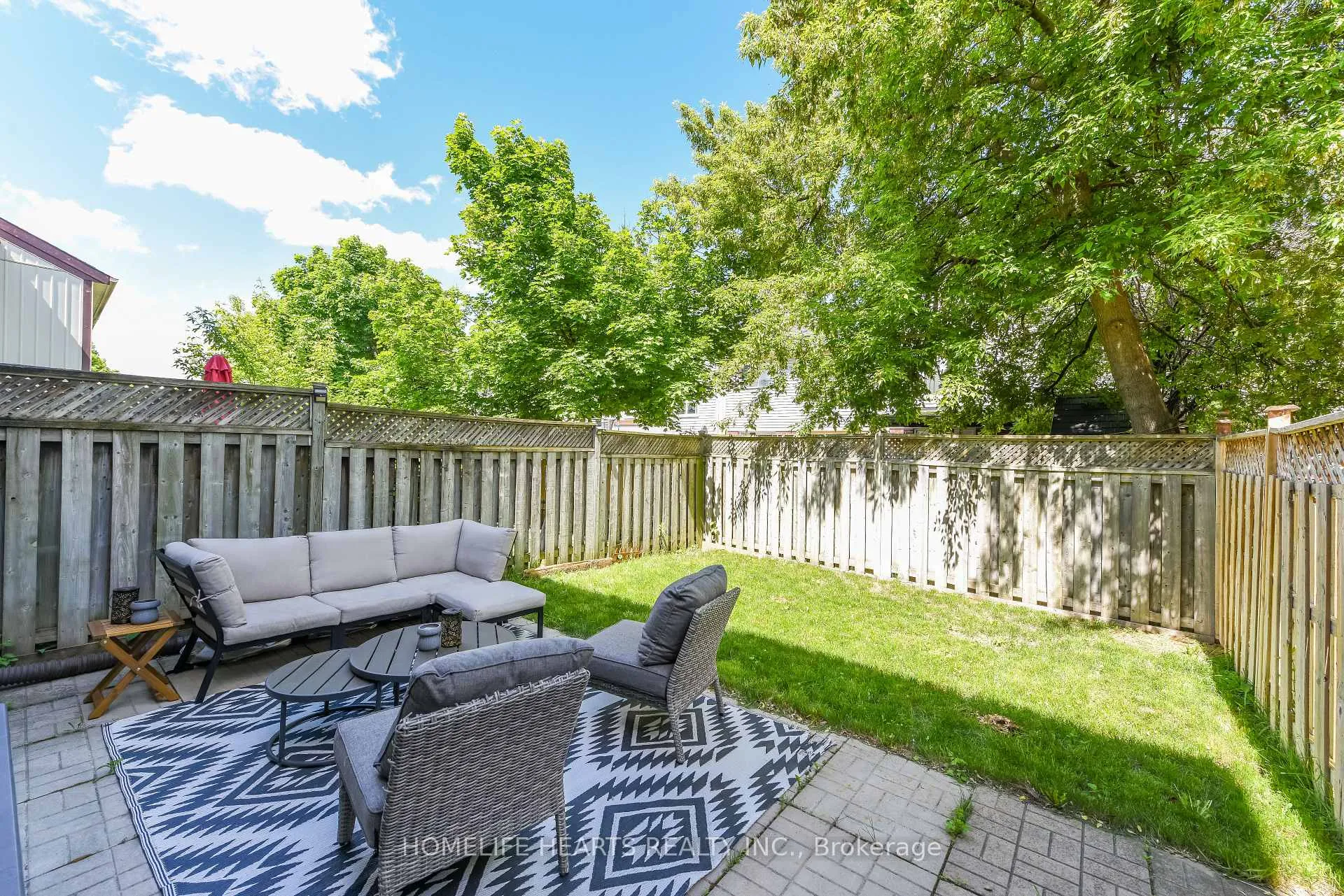Photo 23 of 52 Primrose Crescent, Brampton, Heart Lake West — HOMEH