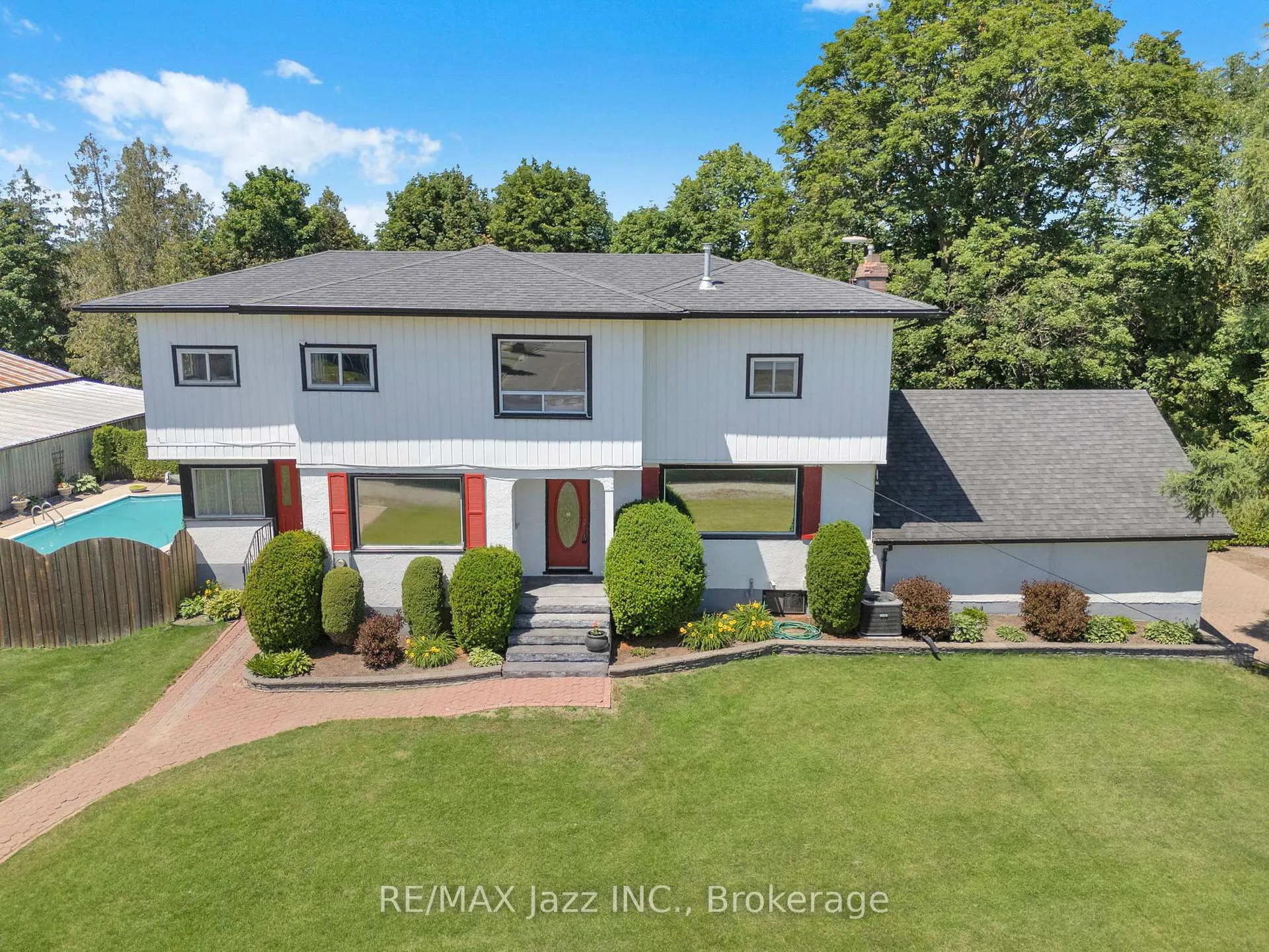Photo 5 of 4860 Baldwin Street S, Whitby, Taunton North — HOMEH