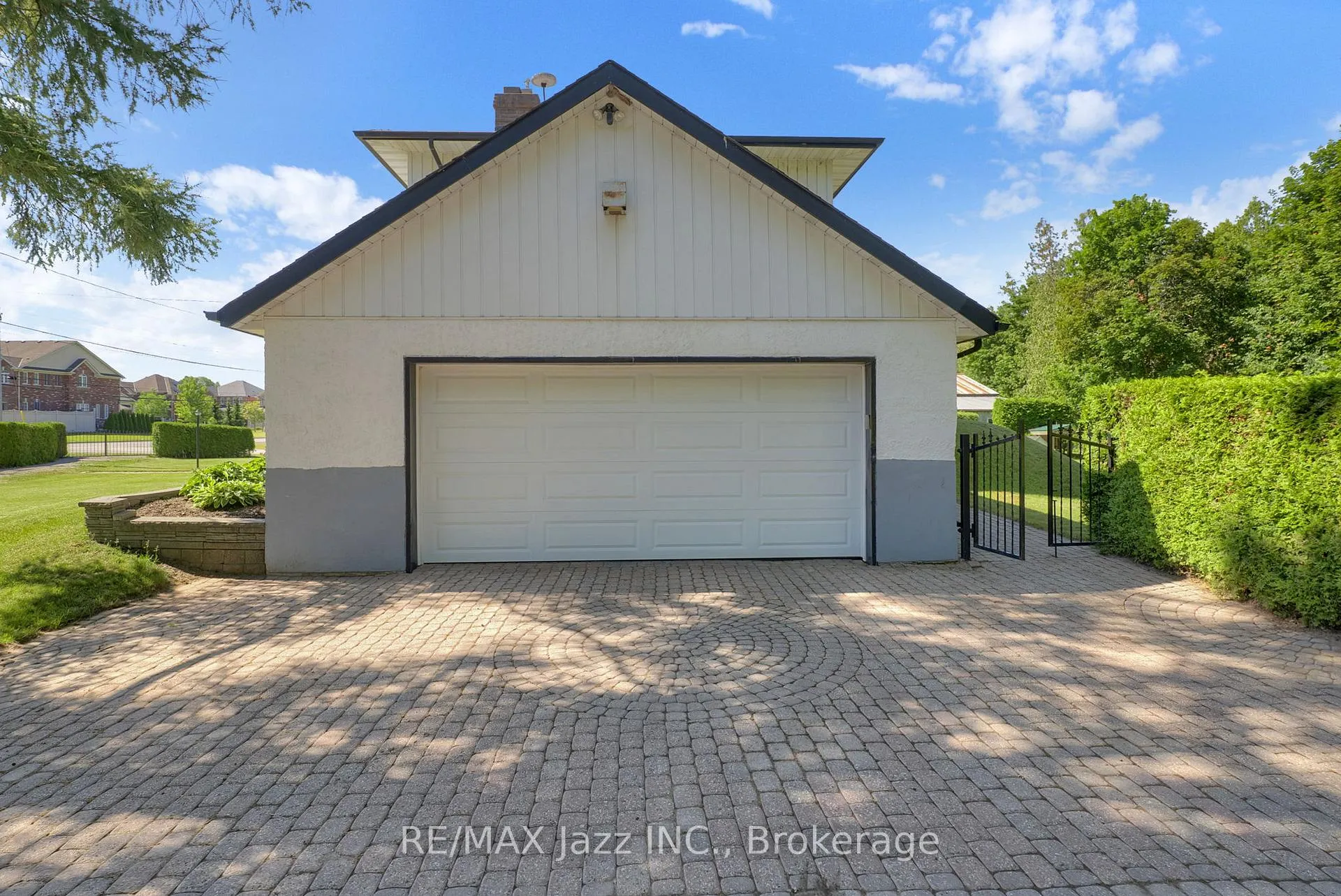 Photo 8 of 4860 Baldwin Street S, Whitby, Taunton North — HOMEH
