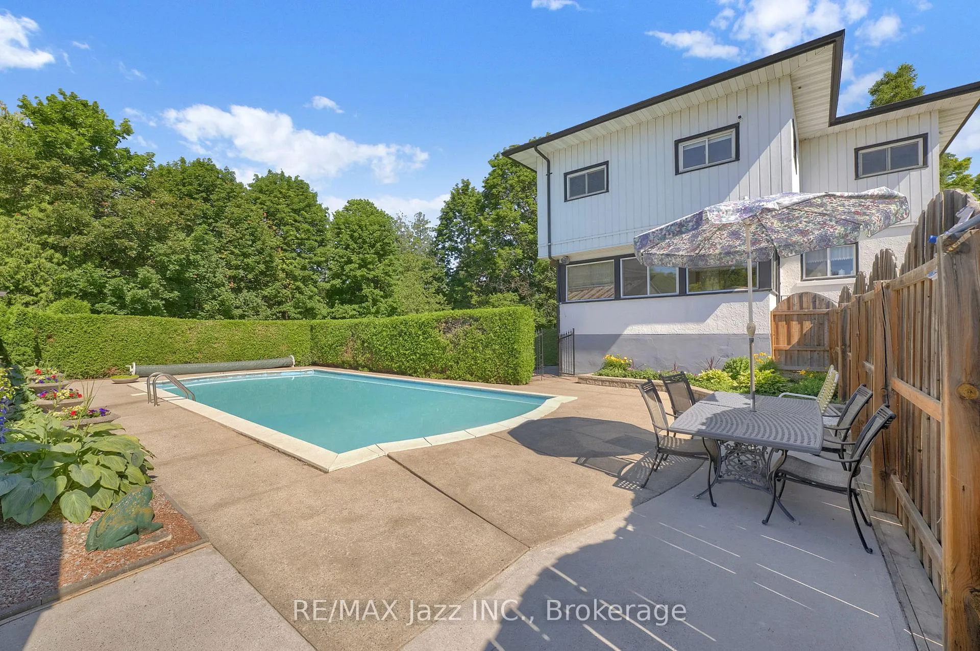 Photo 11 of 4860 Baldwin Street S, Whitby, Taunton North — HOMEH
