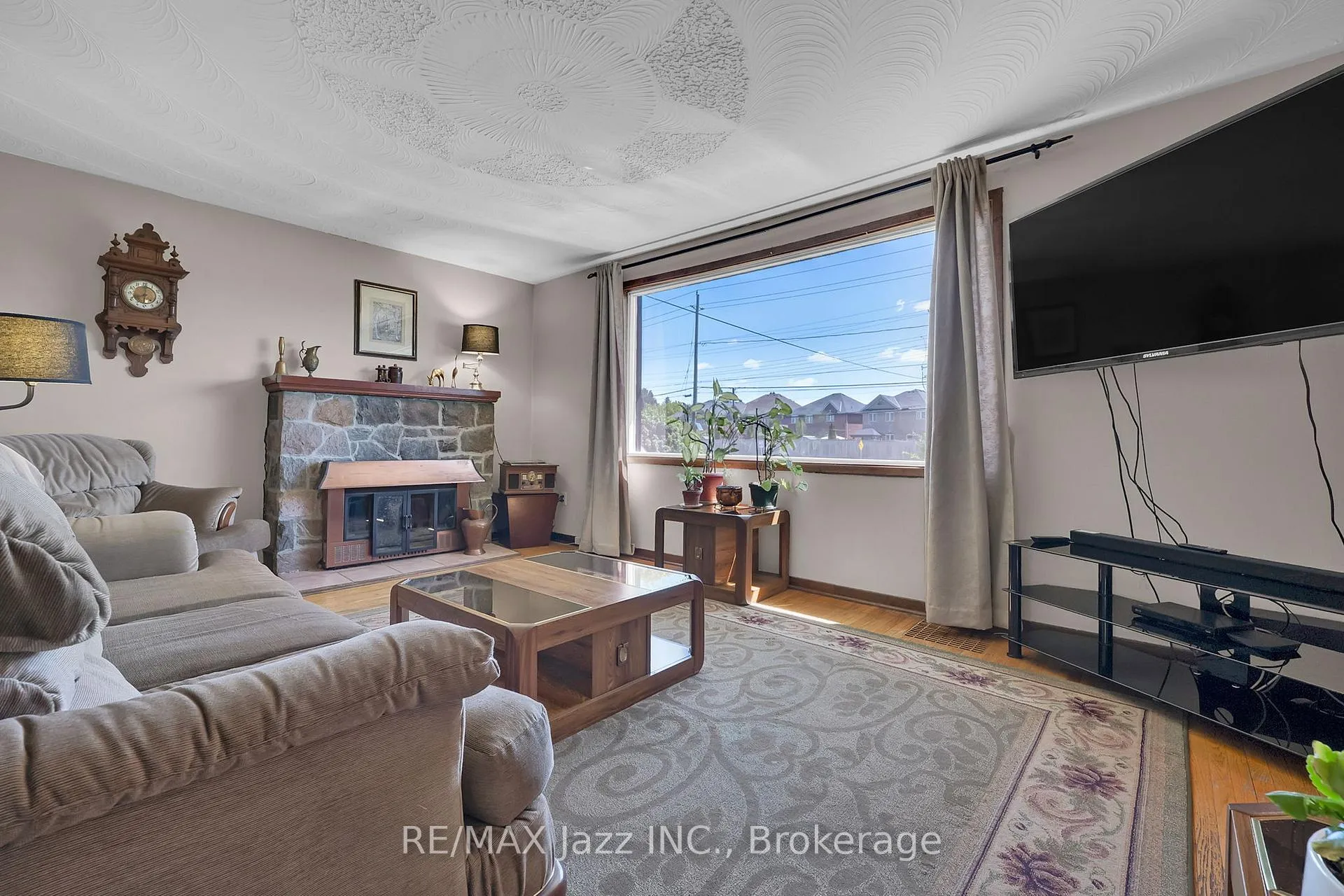 Photo 17 of 4860 Baldwin Street S, Whitby, Taunton North — HOMEH