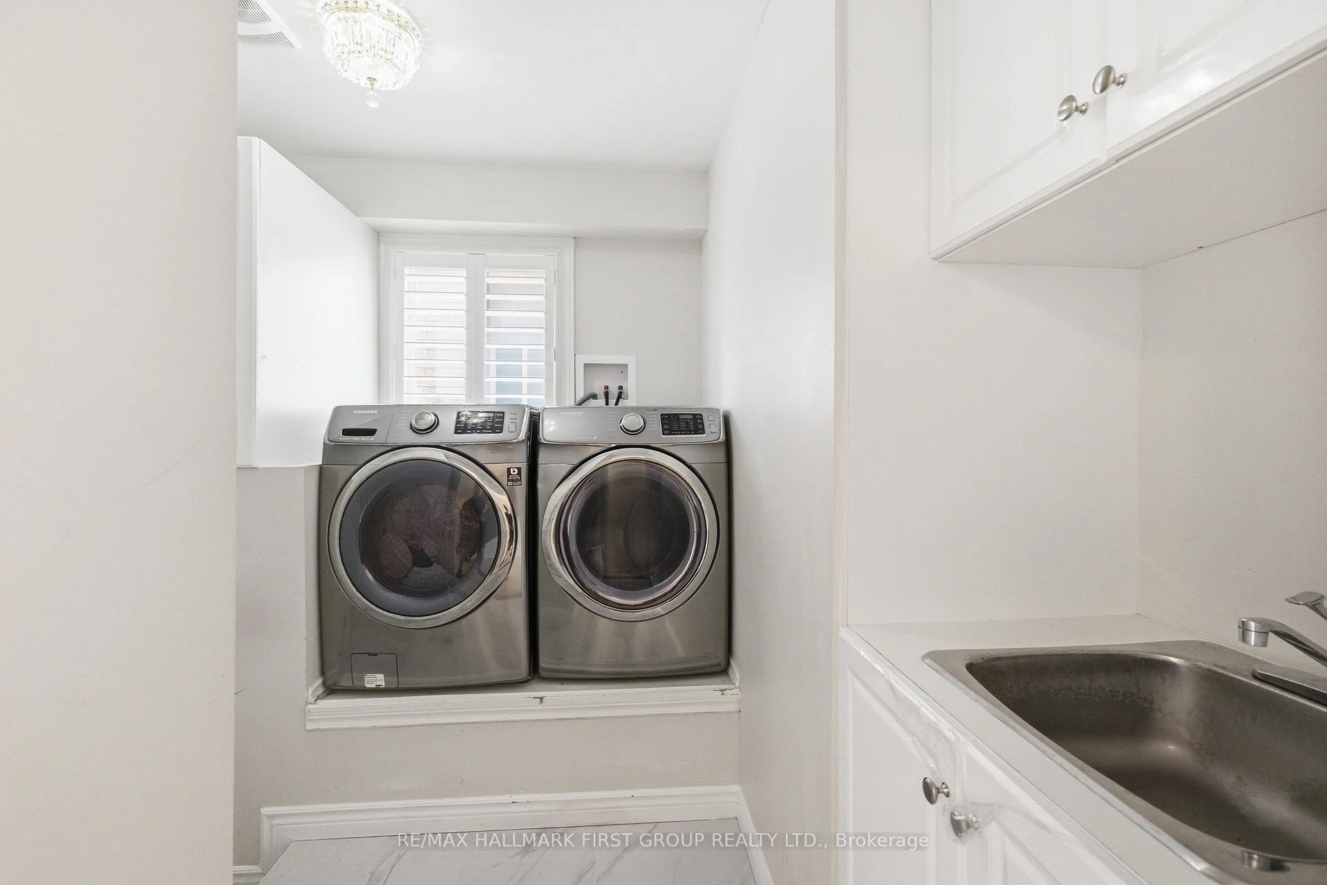 Photo 20 of 92 Nelson Street, Clarington, Bowmanville — HOMEH