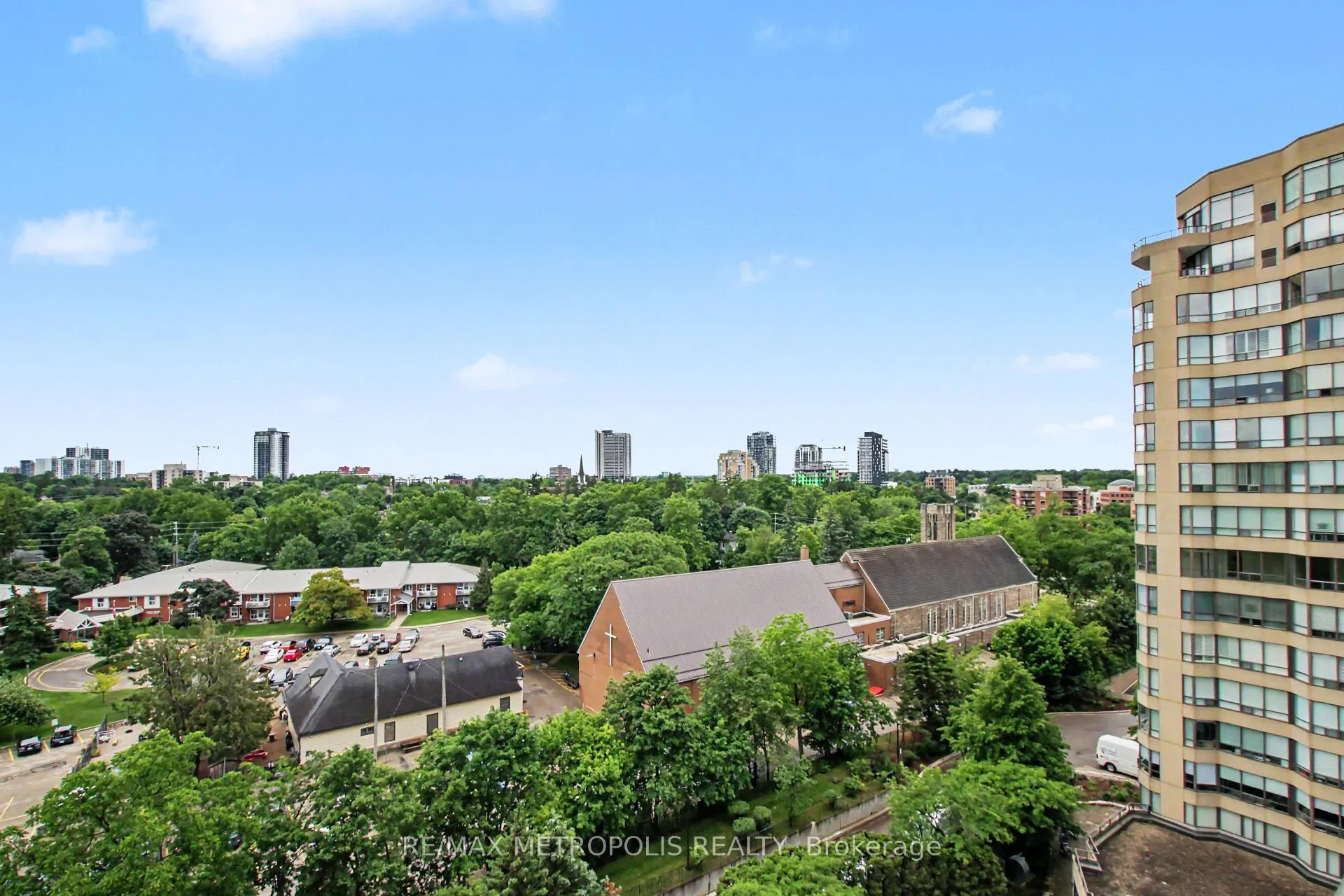 Photo 17 of Unit 1004, 6 Willow Street, Waterloo — HOMEH