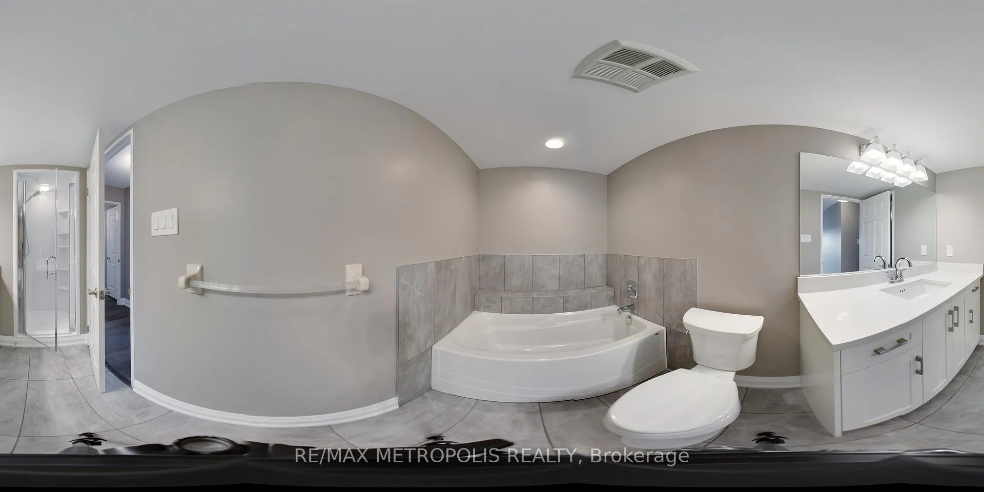 Photo 34 of Unit 1004, 6 Willow Street, Waterloo — HOMEH