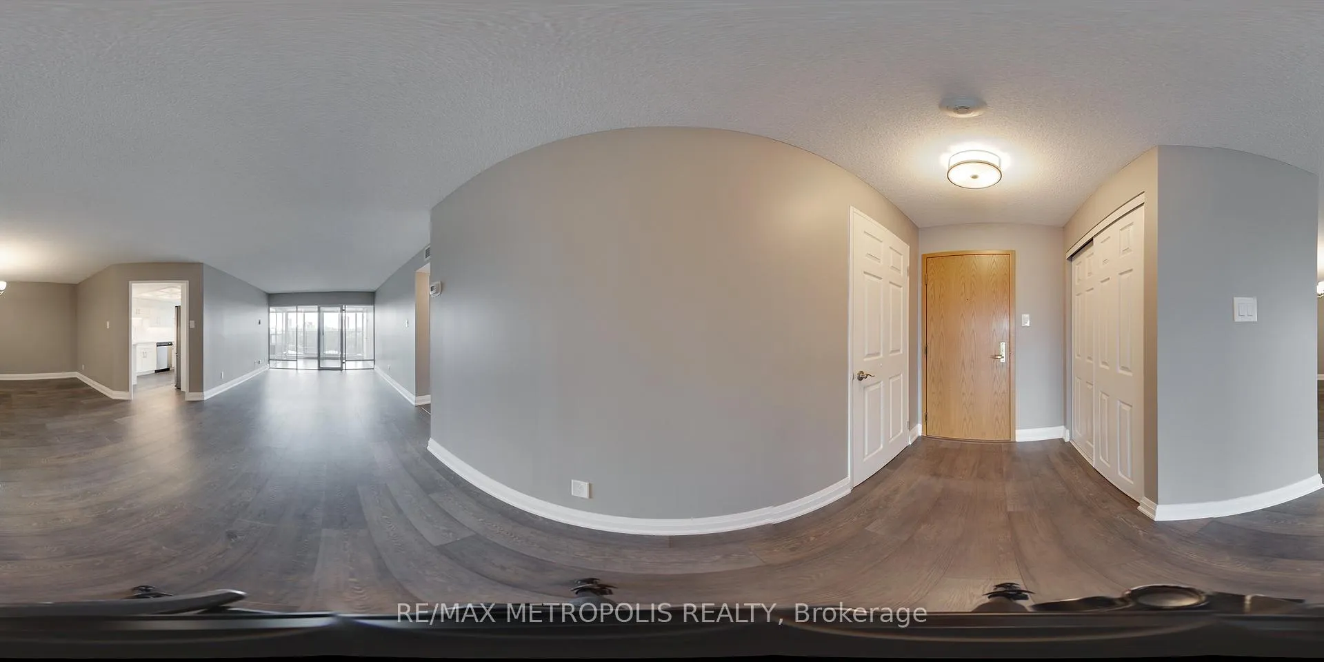 Photo 35 of Unit 1004, 6 Willow Street, Waterloo — HOMEH