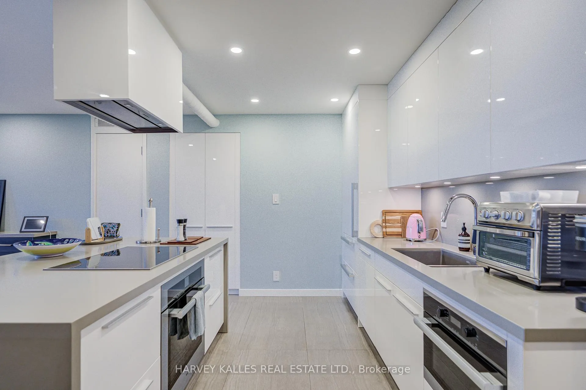Photo 8 of Unit 503, 350 Lonsdale Road, Toronto, Forest Hill South — HOMEH