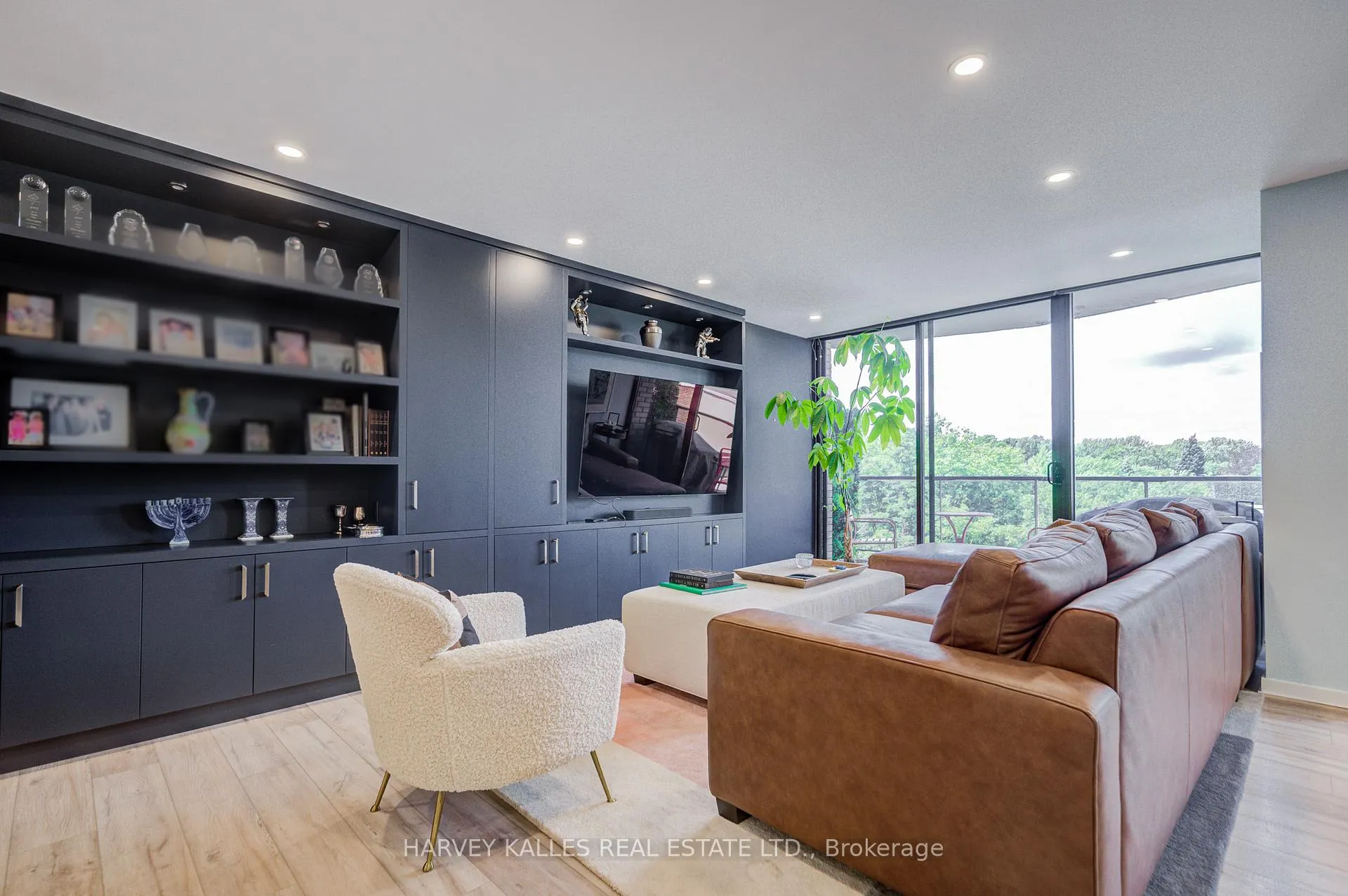 Photo 15 of Unit 503, 350 Lonsdale Road, Toronto, Forest Hill South — HOMEH