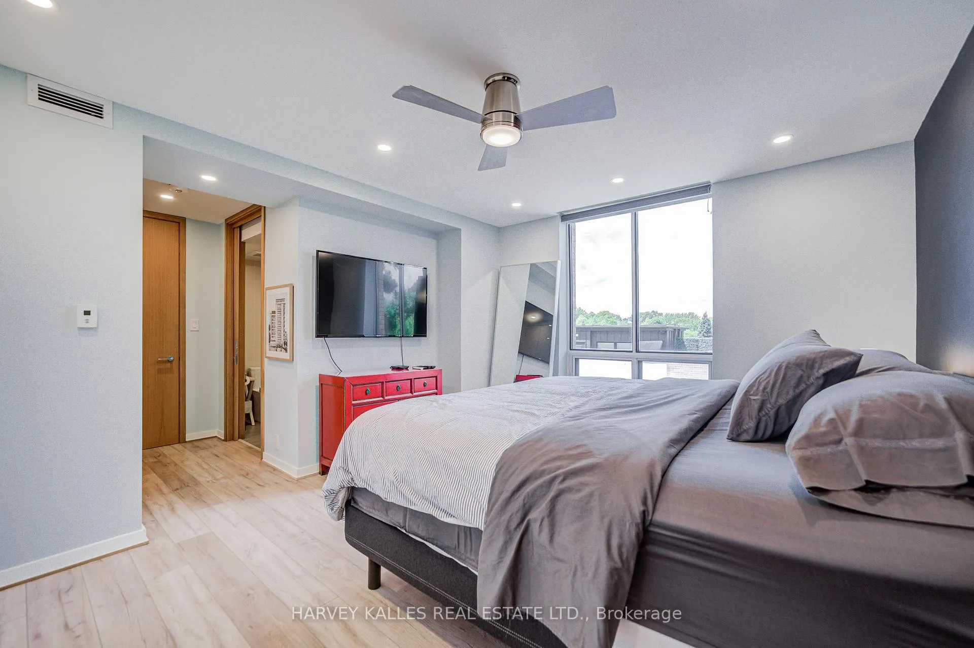 Photo 24 of Unit 503, 350 Lonsdale Road, Toronto, Forest Hill South — HOMEH