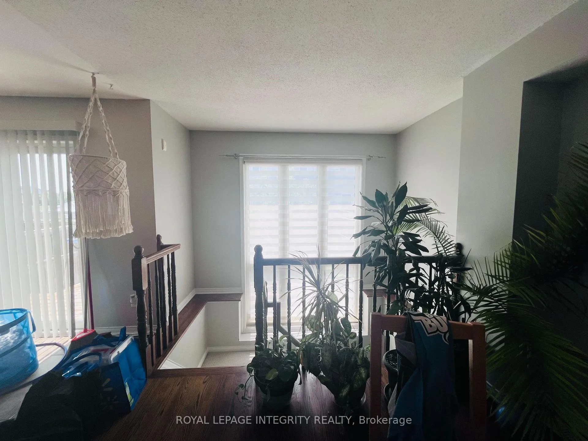 Photo 5 of 29 Chesapeake Crescent, Ottawa, Barrhaven - Cedargrove/Fraserdale — HOMEH